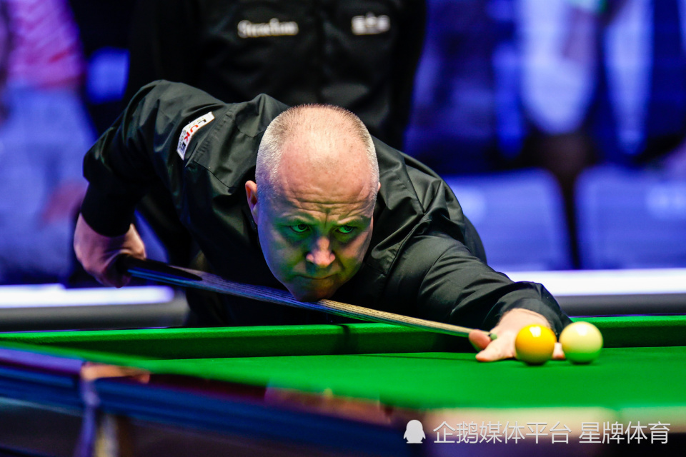 三分压哨绝杀！勇士险胜快船 库里9分哈登13分.